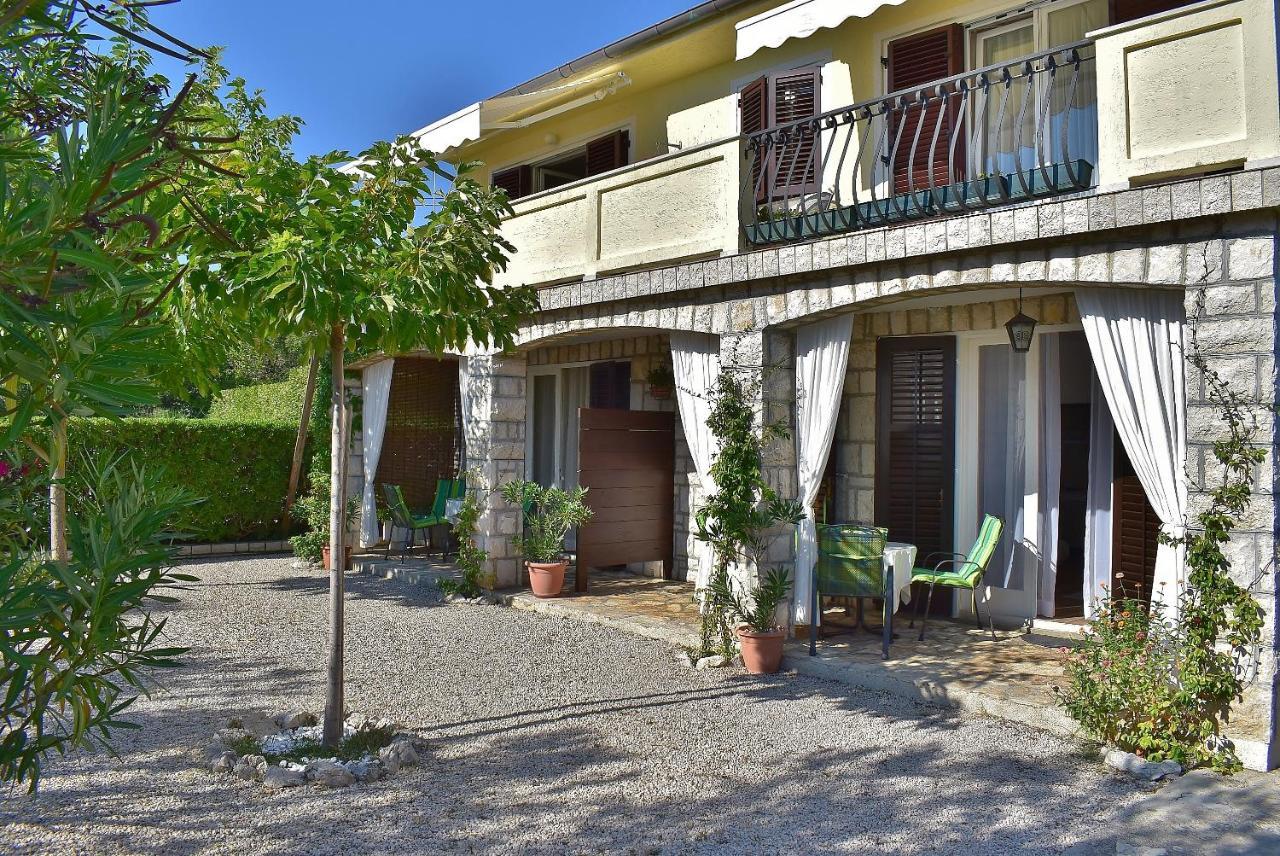 Apartments Ženko Rab Town Buitenkant foto